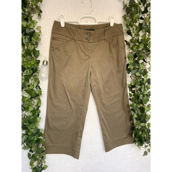 New York & Company Army Green Stretch Pants Capris Slacks Women's Size 2 - Picture 3 of 10